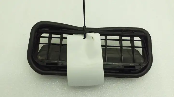 Toyota Aygo AB40 (2014 - 2018) 629300H012 Вентиляционная решетка кузова — фото 4