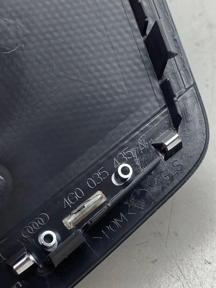 Audi A6 C7 (2011 - 2014) 4G0035435A Накладка динамика задней двери — фото 4
