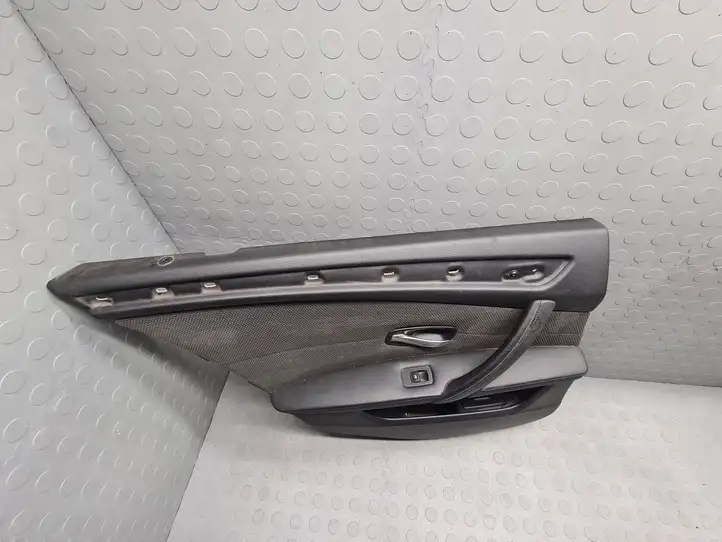 BMW 5 E60 E61 (2004 - 2010) 1369286 Обшивка задней двери — фото 1