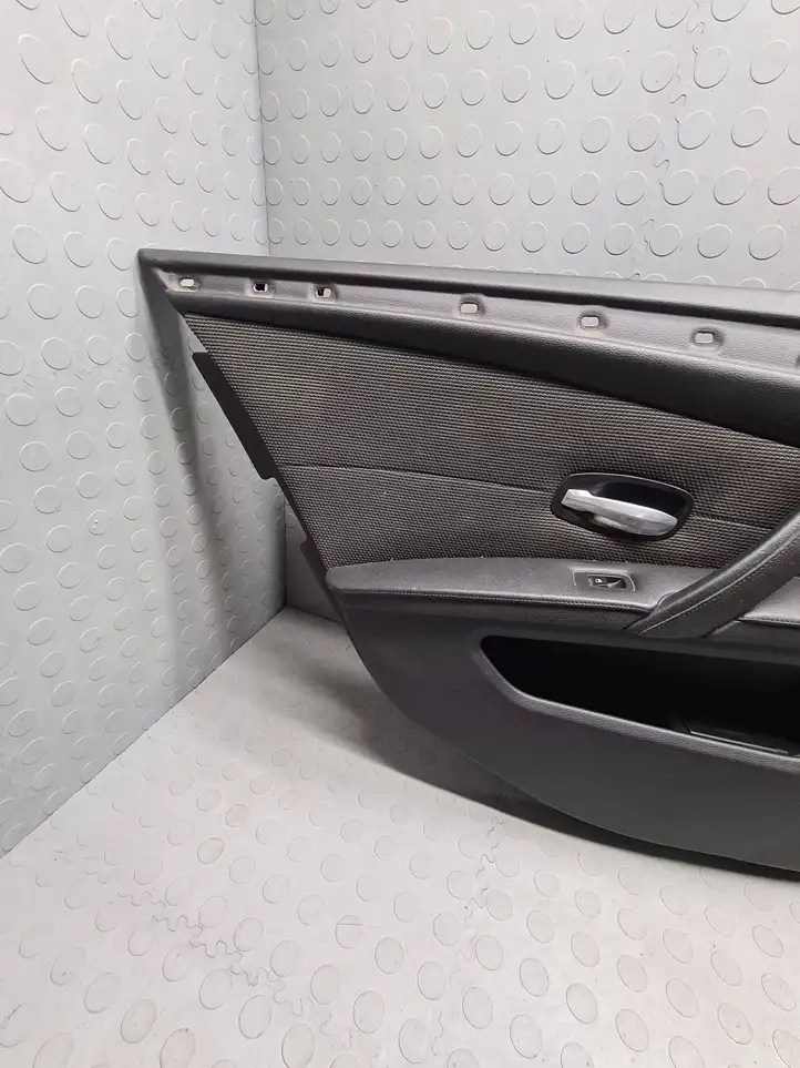 BMW 5 E60 E61 (2004 - 2010) 1369286 Обшивка задней двери — фото 3