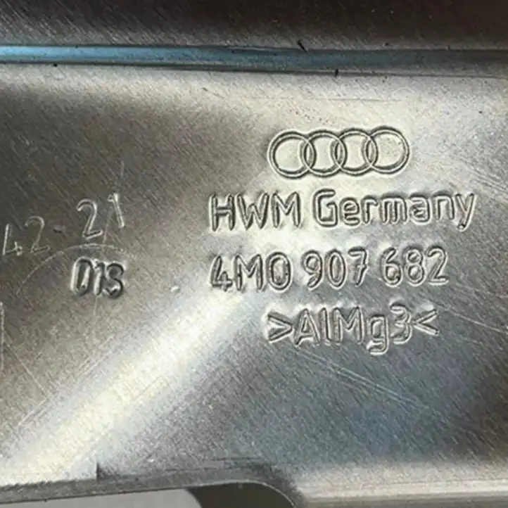 Audi Q8 (2018 - ) 4M1713035C Прочие датчики — фото 2