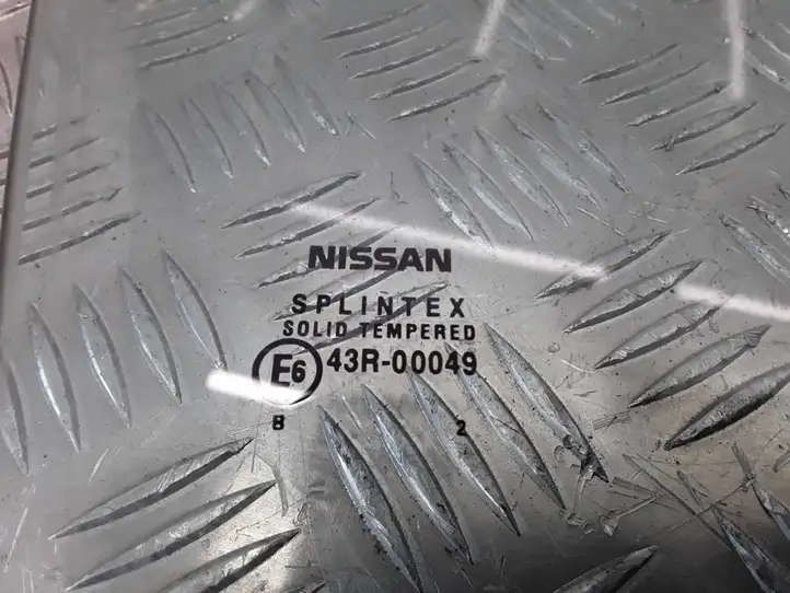 Nissan Primera (2001 - 2008) 43R00049 Стекло передней двери — фото 4