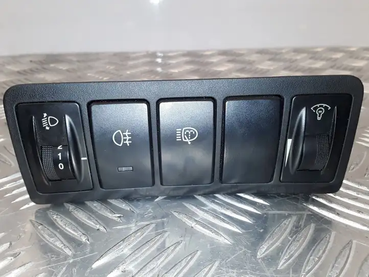Hyundai Sonata (2003 - 2007) 937403K100 Включатель фонарей — фото 4
