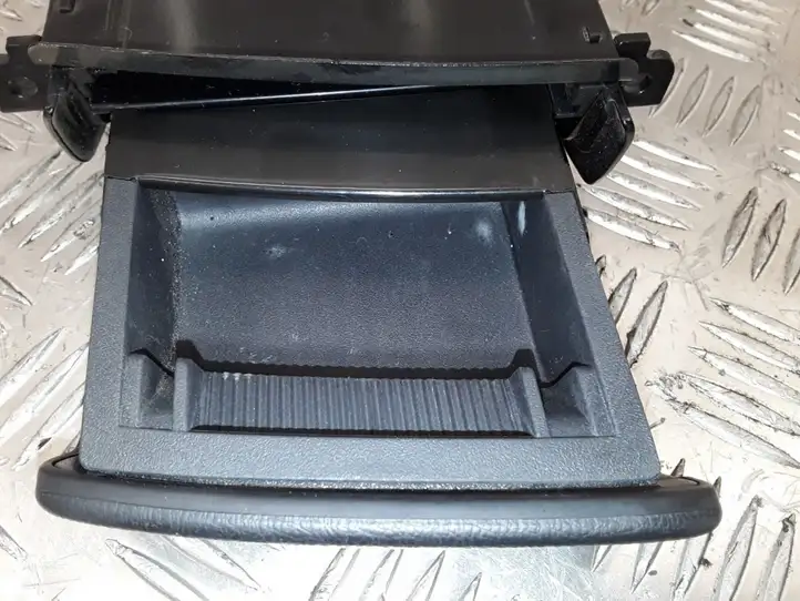 Hyundai Sonata (2003 - 2007) 845503K000 Передняя пепельница — фото 2