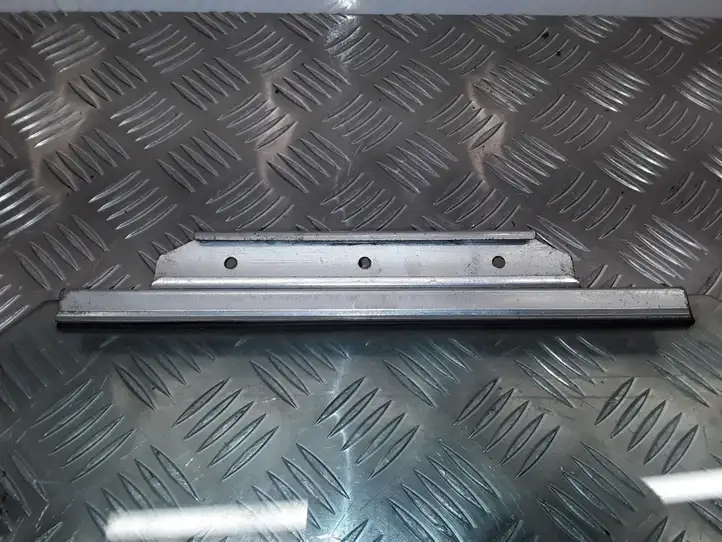 Toyota Yaris (1999 - 2003) 43R00048 Стекло задней двери — фото 2