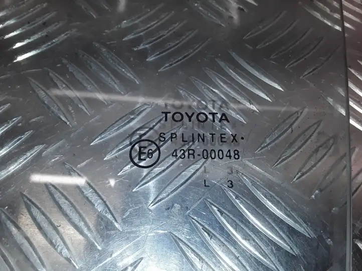 Toyota Yaris (1999 - 2003) 43R00048 Стекло задней двери — фото 3