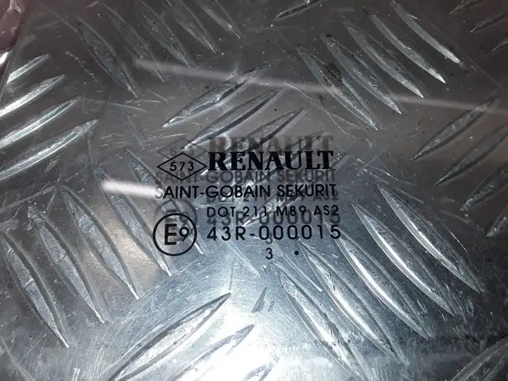 Renault Megane III (2009 - 2016) 43R000015 Стекло задней двери — фото 3
