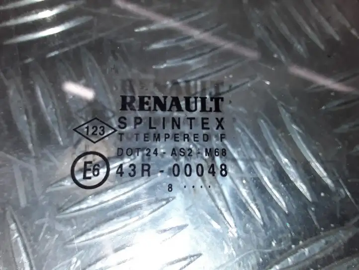 Renault Scenic I (1996 - 2003) 43R00048 Стекло передней двери — фото 2
