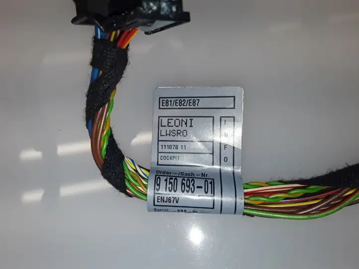BMW 1 E82 E88 (2007 - 2014) 6928670 Прочая электропроводка — фото 2