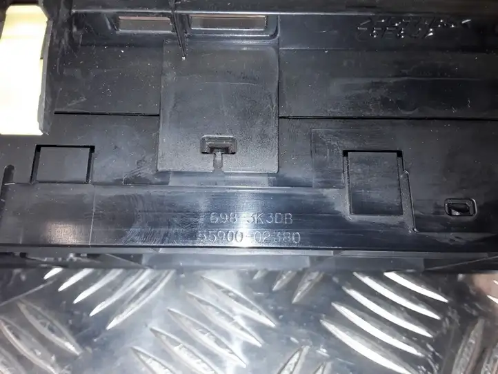 Toyota Auris E180 (2012 - 2018) 5590002380 Кнопка кондиционера — фото 3