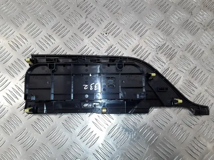 Toyota Auris E180 (2012 - 2018) 5590002380 Кнопка кондиционера — фото 7