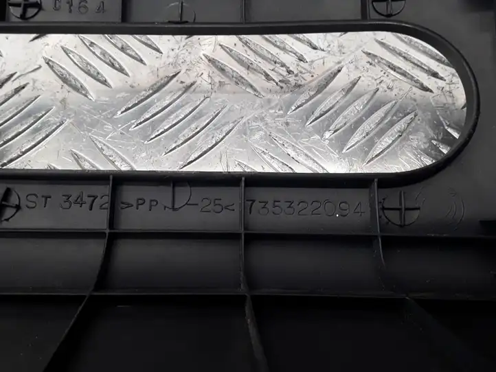 Lancia Ypsilon (2006 - 2011) 735324339 Другая деталь консоли (туннеля) — фото 8