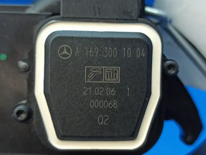 Mercedes-Benz B-class W245 (2005 - 2008) A1693001004 Педаль акселератора — фото 3