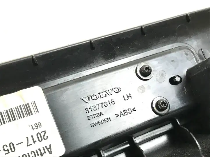 Volvo S90, V90 (2016 - 2020) 31377616 Внутренняя отделка переднего порога — фото 3