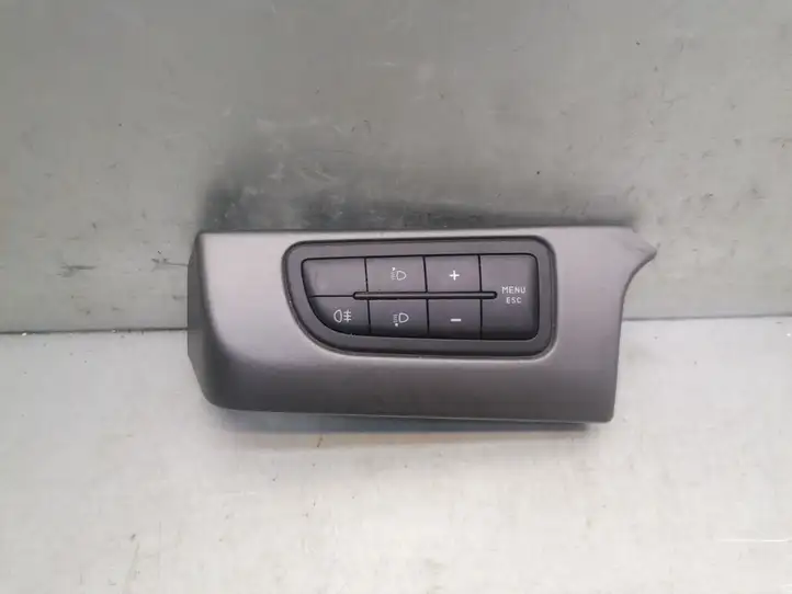Fiat Punto (199) (2005 - 2018) 735367268 Включатель регулировки высоты фонарей — фото 1