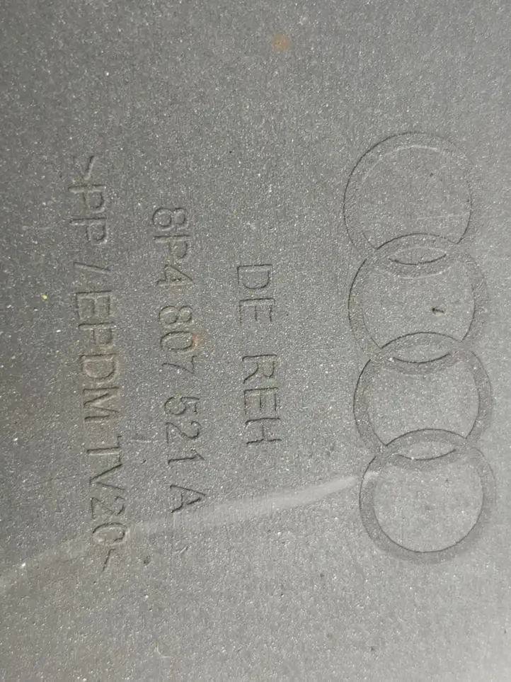 Audi A3/S3 8P (2004 - 2008) 8P4807521A Нижняя часть переднего бампера — фото 5