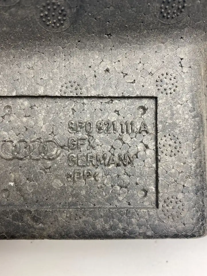 Audi A3/S3 8P (2004 - 2008) 8P0821111A Абсорбер крыла — фото 2