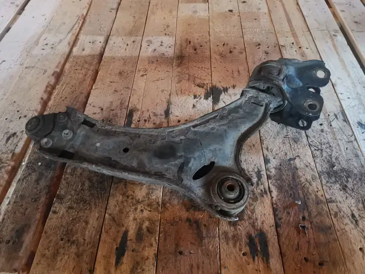 Volvo XC60 (2008 - 2013) Вилка подвески — фото 3
