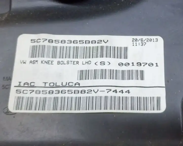 Volkswagen Jetta VI (2011 - 2018) 5C7858365B Нижняя отделка панели приборов — фото 8