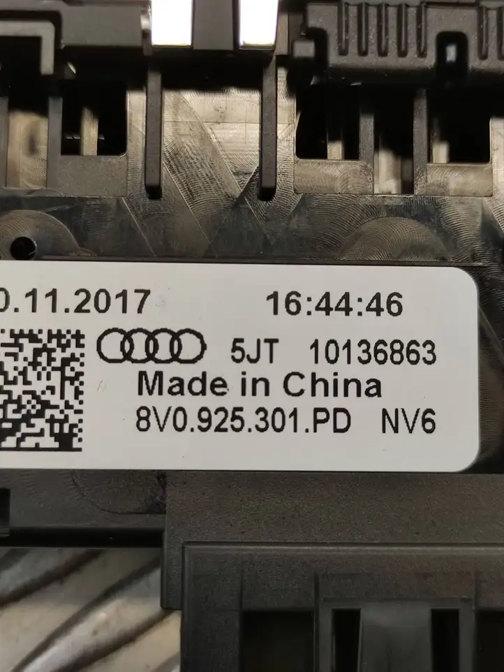 Audi A3/S3 8V (2016 - 2020) 8V0925301PD Другие включатели / ручки/ переключатели — фото 5