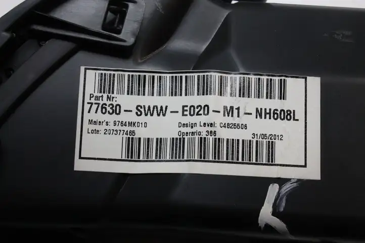 Honda CR-V (2009 - 2012) 77620SWWE020M1 Воздушная решетка панели — фото 2