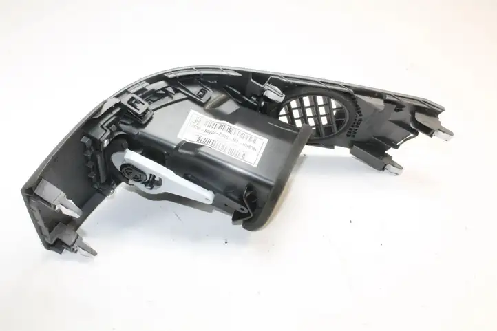 Honda CR-V (2009 - 2012) 77630SWWE020M1 Воздушная решетка панели — фото 4