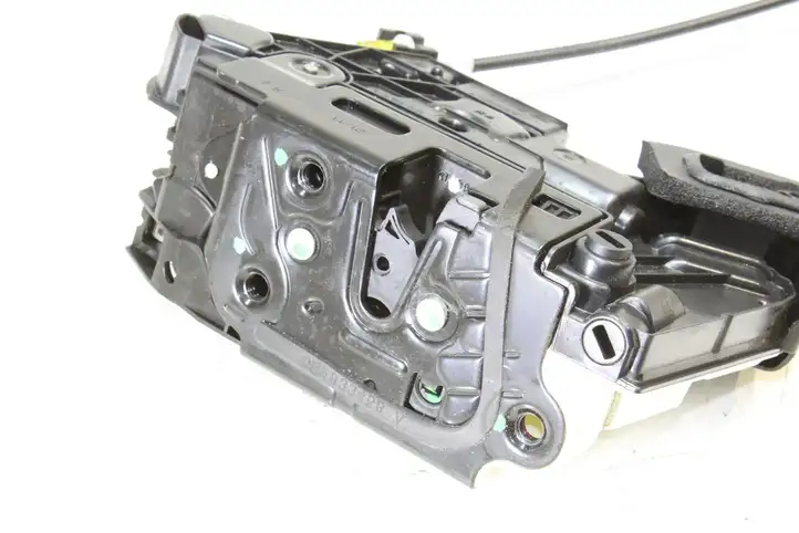 Volkswagen Polo V 6R (2009 - 2015) 6R4839016 Замок задней двери — фото 5