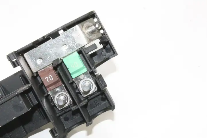 Audi A4 S4 B9 (2015 - 2019) 8W0937503 Блок монтирования реле — фото 3