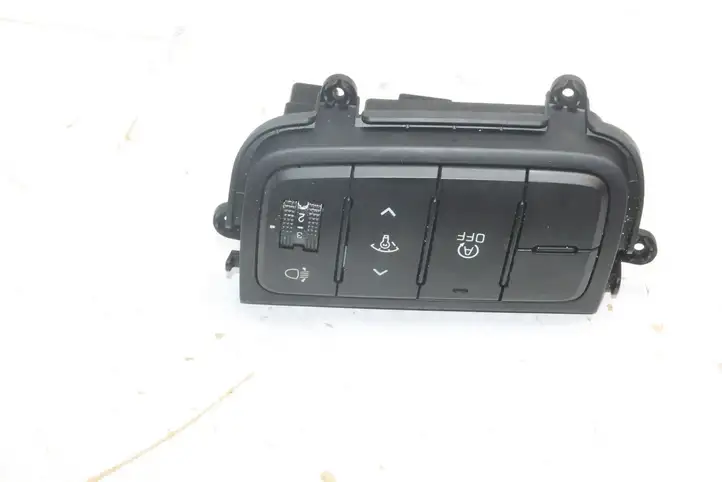 Kia Ceed (2012 - 2015) 93305A2110WK Включатель регулировки высоты фонарей — фото 8
