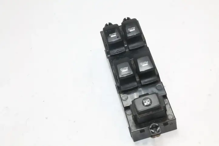 Kia Ceed (2012 - 2015) 93570A2900 Кнопка стеклоподъемников — фото 2