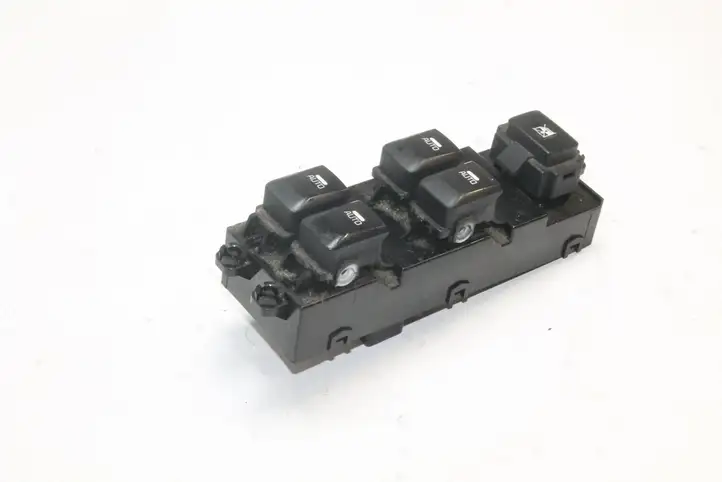 Kia Ceed (2012 - 2015) 93570A2900 Кнопка стеклоподъемников — фото 6