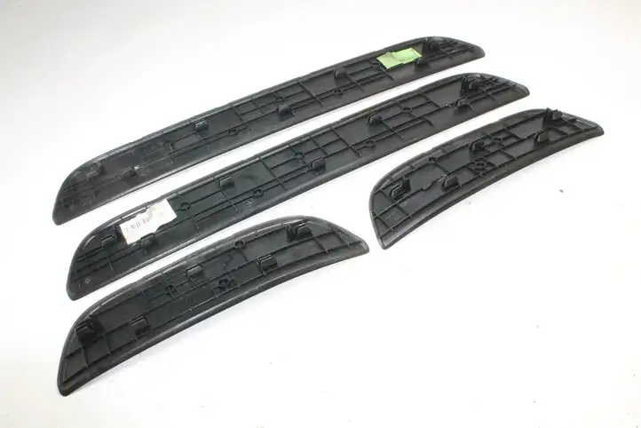 Kia Ceed (2012 - 2015) 85888A2000 Внутренняя обшивка порога (комплект) — фото 8