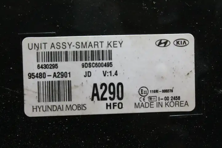 Kia Ceed (2012 - 2015) 95480A2901 Блок управления центральным замком — фото 3
