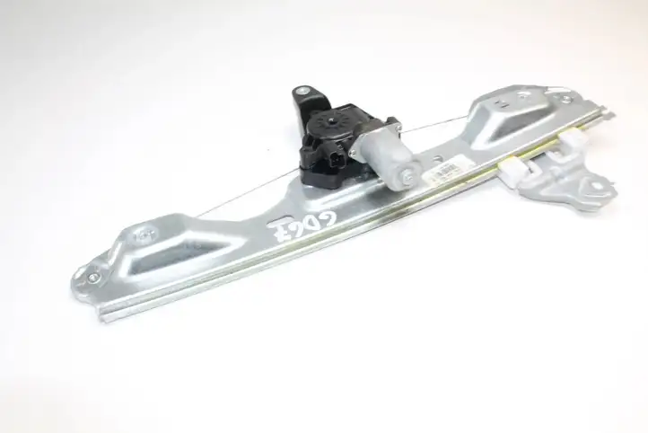 Nissan Qashqai (2013 - 2017) 827004EA0A Стеклоподъемник передней двери (комплект) — фото 1