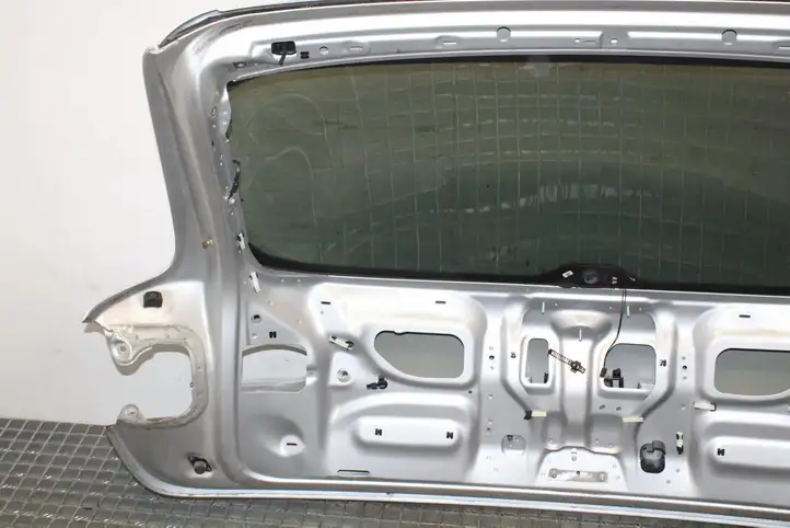 Audi Q7 4L (2005 - 2009) Крышка багажника — фото 8