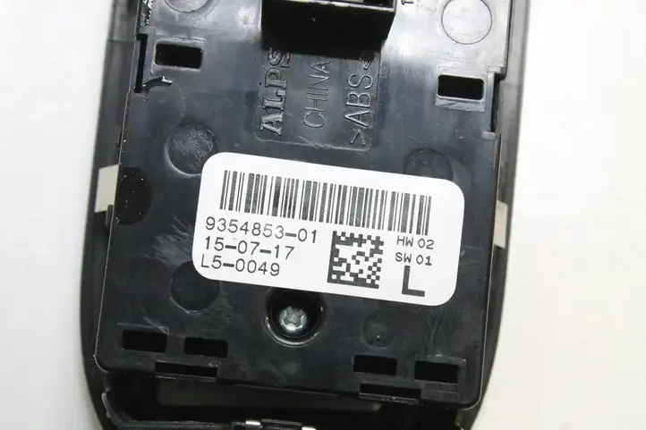 Mini One Cooper F56 F55 (2012 - 2022) 9354853 Кнопка фаркопа в багажнике — фото 4