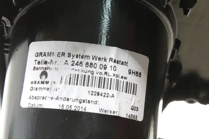 Mercedes-Benz B-class W246 (2011 - 2014) A2466800910 Другая деталь консоли (туннеля) — фото 7