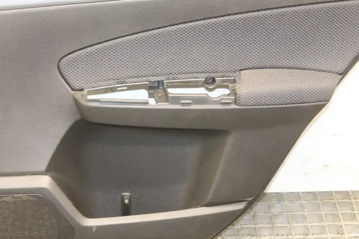 Subaru Forester SH (2008 - 2013) Обшивка задней двери — фото 5