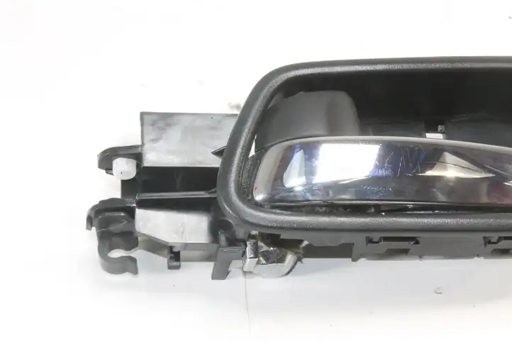 Honda CR-V (2009 - 2012) Внутренняя ручка двери — фото 2