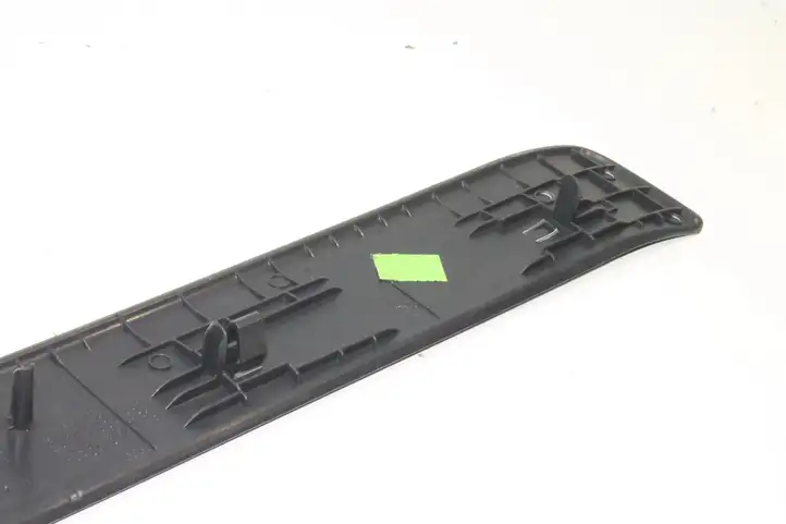 Honda CR-V (2009 - 2012) 84202SWAA Отделка переднего порога — фото 8
