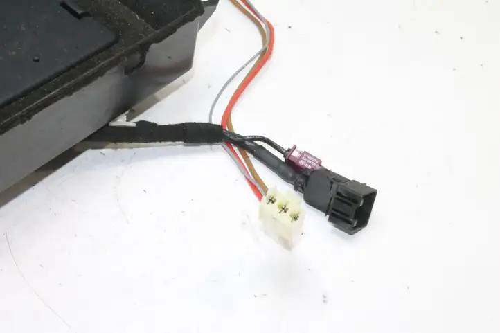 Audi A4 S4 B8 8K (2007 - 2011) 8K0864981F Вещевой ящик — фото 4
