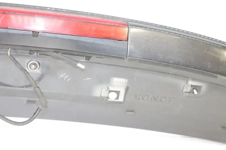 Honda Accord (2008 - 2016) Спойлер заднего стекла — фото 7