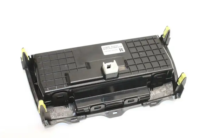 Toyota Auris 150 (2006 - 2012) 5590002231 Управление климат контролем — фото 4