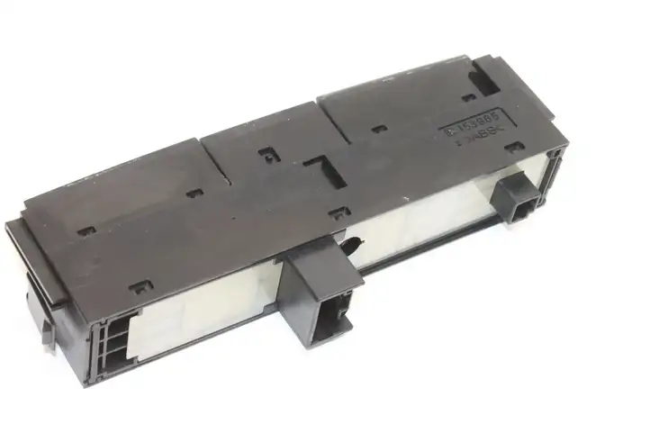 Toyota Corolla Verso E121 (2004 - 2007)  153965 Включатель аварийных фонарей