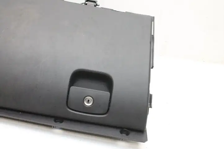 Jaguar XE (2014 - 2019) GX73060K63AA Вещевой ящик — фото 3