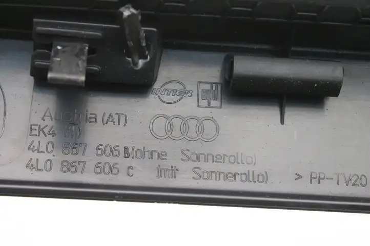 Audi Q7 4L (2009 - 2015) 4L0867606B Задняя боковая обшивка салона — фото 3