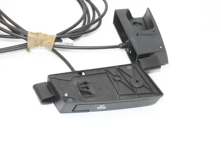 Audi A5 8T 8F (2007 - 2011) 8T0885675 Кнопка фаркопа в багажнике — фото 4