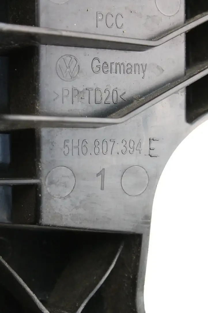 Volkswagen Golf VIII (2019 - ) 5H6807394E Кронштейн угловой части бампера — фото 5