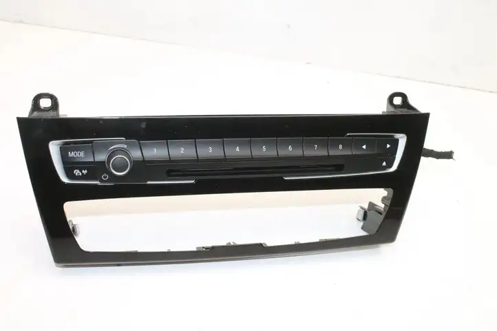 BMW 1 F20 F21 (2011 - 2019) 9363498 Включатель регулировки звука — фото 1