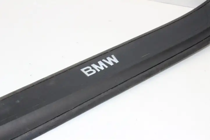 BMW X1 E84 (2009 - 2015) 624118 Отделка переднего порога — фото 3